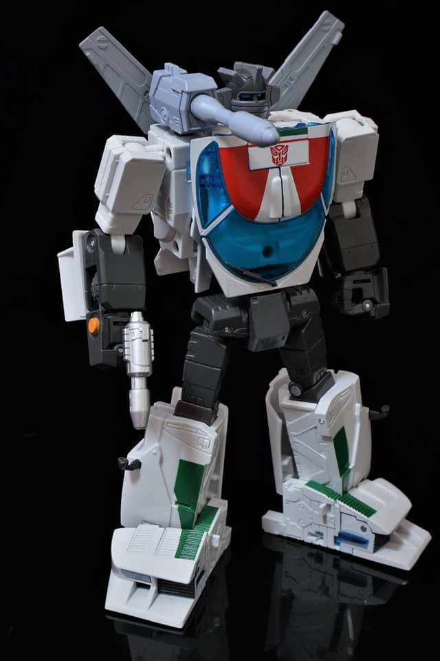 Takara MP-20+ Wheeljack Anime Color 9 Takara MP-20+ Wheeljack Anime Color - Image 7