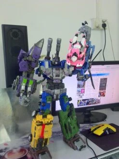 Machine Boy MBD Mammoth On Slaught Combaticons Bruticus -Cheap Action Figures Store 43ec476dad