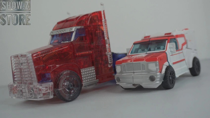 APC Toys APC-001 Attack Prime TFP Optimus Prime Clear Version W/ Black Wheels 12 APC Toys APC-001 Attack Prime TFP Optimus Prime Clear Version W/ Black Wheels - Image 10