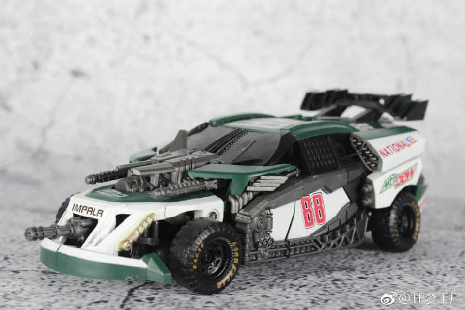 TF Dream Factory GOD-07 Roadbuster Wrecker 7 TF Dream Factory GOD-07 Roadbuster Wrecker - Image 5