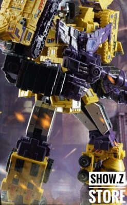 Toyworld TW-C07Y Constructor Devastator -Cheap Action Figures Store 7bdd5aadc1