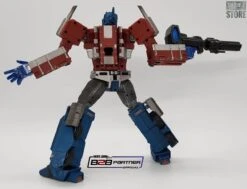 Weijiang MPP-10 Commander Optimus Prime Battle Damaged Oversized Limited Edition W/ Custom Display Base -Cheap Action Figures Store a491fd4742