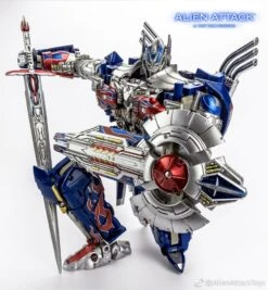 AlienAttack Toys AAT A-01CC Optimus Prime 36 AlienAttack Toys AAT A-01CC Optimus Prime -Cheap Action Figures Store b8564a05d6