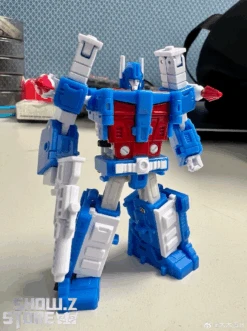 Dr.Wu DW-E23 Tactical Commander Ultra Magnus -Cheap Action Figures Store c560fc43ef