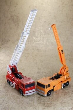 Magic Square MS-B02 Fire Extinguisher Inferno MS02 MS-02 -Cheap Action Figures Store e0c88b26f9