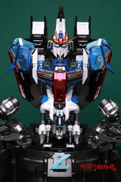 BSC YiHui YH Model 1/35 MSZ-006 MSZ006 Zeta Gundam Z Gundam Bust Model Kit -Cheap Action Figures Store e5868dc6de