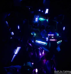 BSC YiHui YH Model 1/35 MSZ-006 MSZ006 Zeta Gundam Z Gundam Bust Model Kit -Cheap Action Figures Store eddd4b0aca