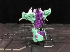 IronFactory EX-27 Shrike's Feather Slipstream -Cheap Action Figures Store f5dd4bb3f3