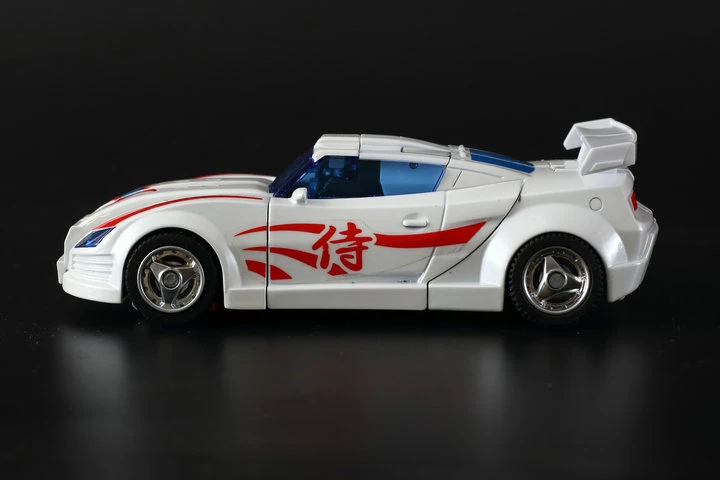 FM Toys MP002 Windrunner Drift White Version 6 FM Toys MP002 Windrunner Drift White Version - Image 4
