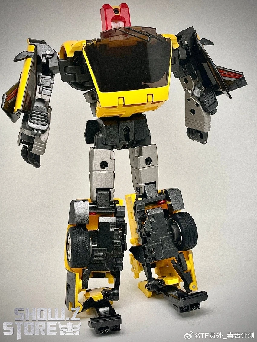 XTransbots MX-23D Fioravanti Omnibot Overdrive Diamond Limited Version 20 XTransbots MX-23D Fioravanti Omnibot Overdrive Diamond Limited Version - Image 18