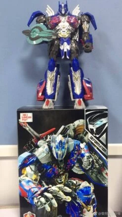Black Mamba 4th Party The Last Knight Optimus Prime Oversized -Cheap Action Figures Store fed2694e15